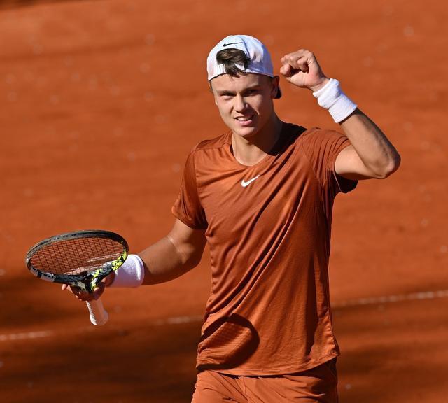 預計有2億 預計有2億