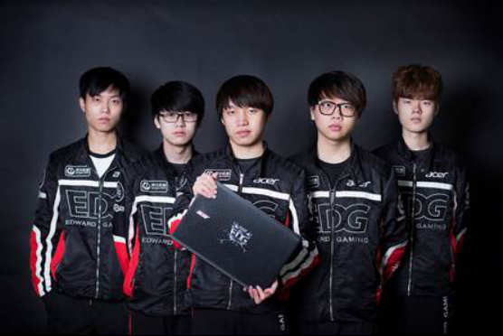 因涉嫌對皇 因涉嫌對皇