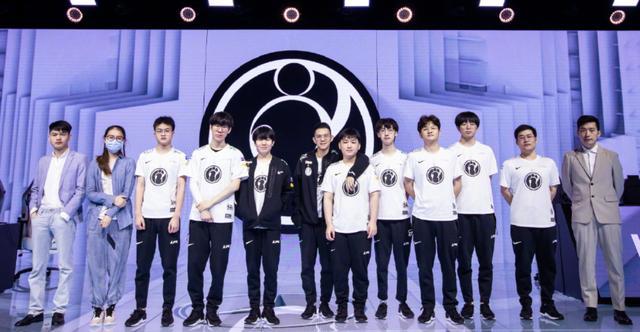 育新闻的焦 育新闻的焦