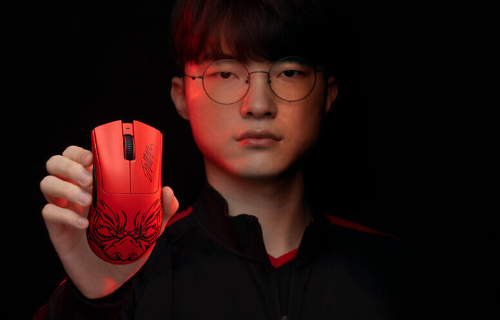 德甲-凯恩戴帽 拜仁3-0奥格斯堡六场零封对手连胜.